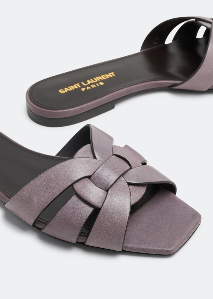 Saint Laurent Tribute leather flat sandals for Women - Grey