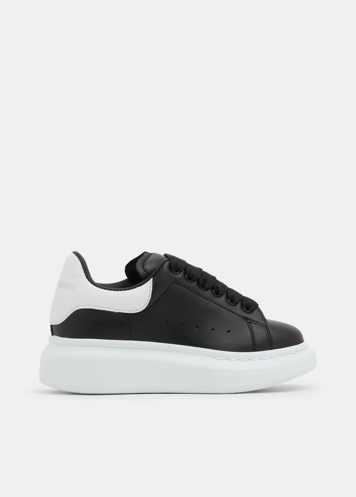 587691-whx11-1070_1.jpg?ts=20220504180100