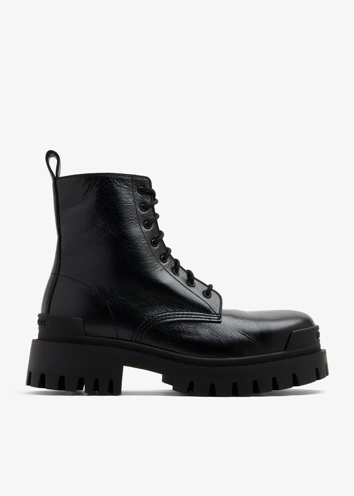 BALENCIAGA STRIKE LACE-UP ブーツ【週末限定価格】 BALENCIAGA(バレンシアガ) STRIKE LACE-UP ストライクレース