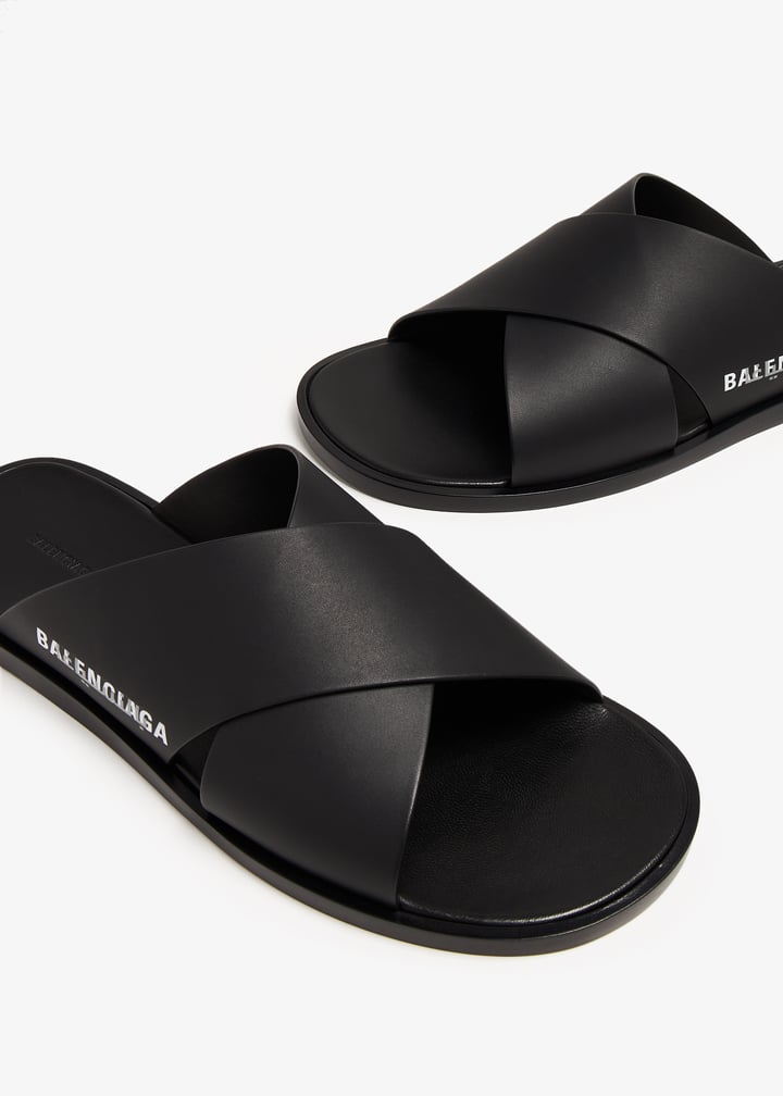 597148waay21000_3.jpg?ts=20240127034015