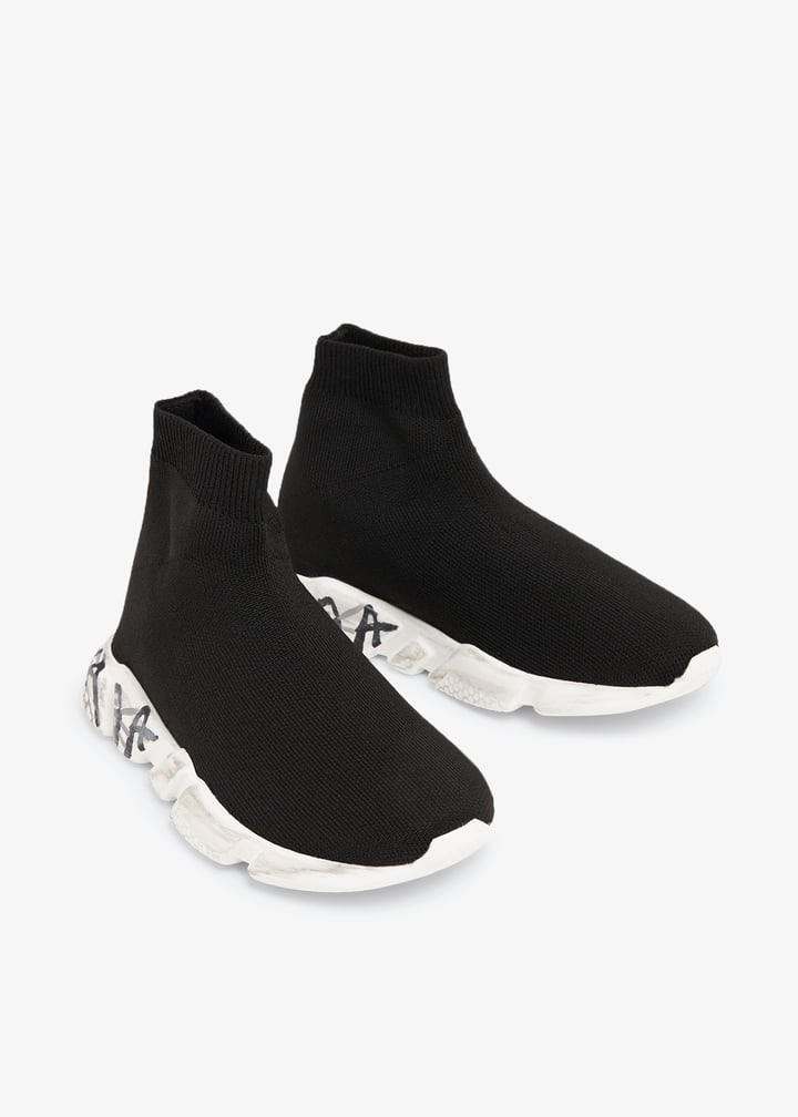 Balenciaga Speed sneakers for Boy Black in UAE Level Shoes