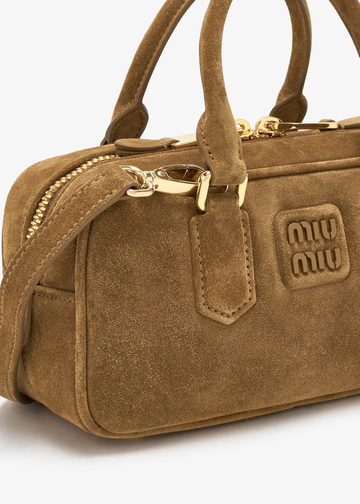 5bb142oon2cs4f0393v_5.jpg?ts=20251015172532