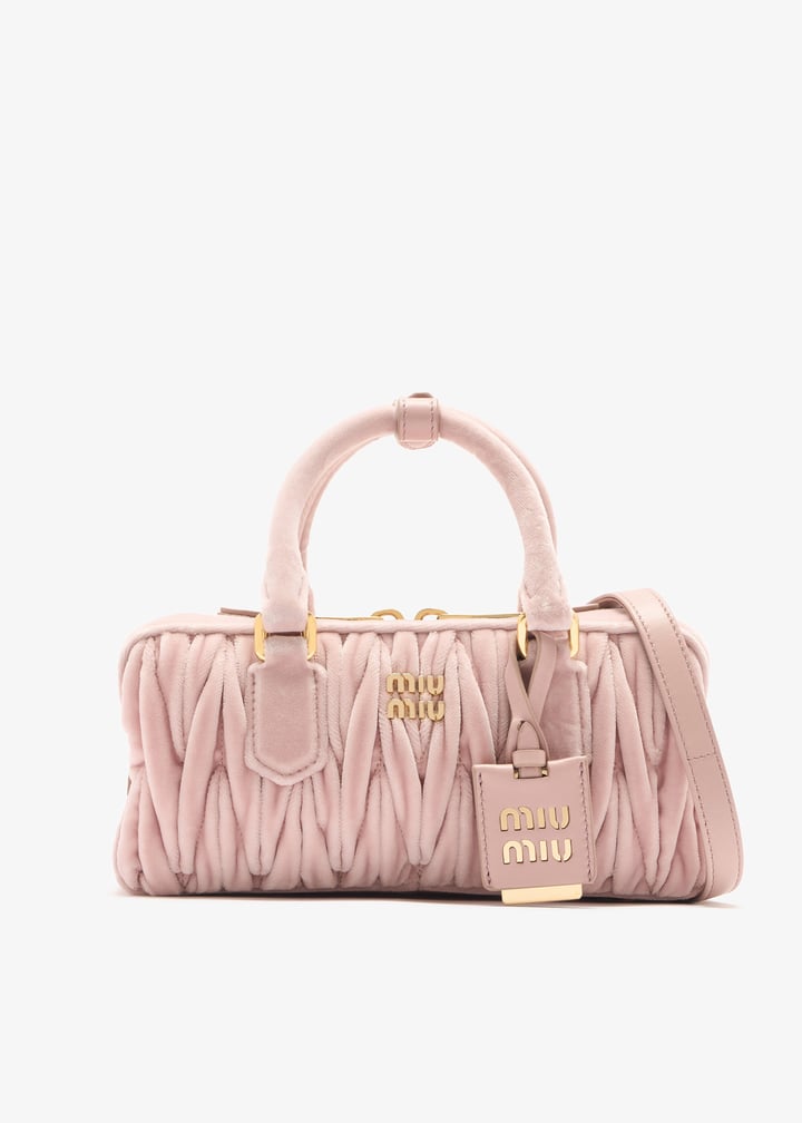 5bb142oonf0e18-mm_1.jpg?ts=20251231122208