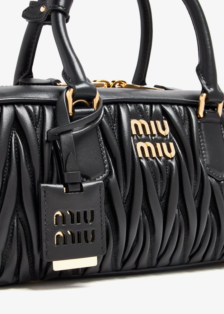 5bb148oonn88f0002v_4.jpg?ts=20240607110035