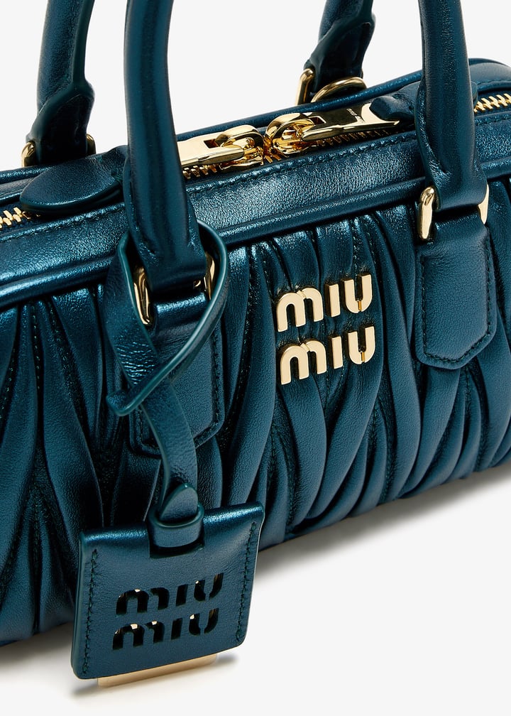 【MIU MIU】BIG Sale、定番人気★Arcadie マテラ ミニバッグ Miu Miu Arcadie Bag | Black | FARFETCH
