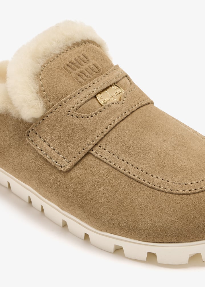 5d058ed010z0gf0379f_5.jpg?ts=20260309050542