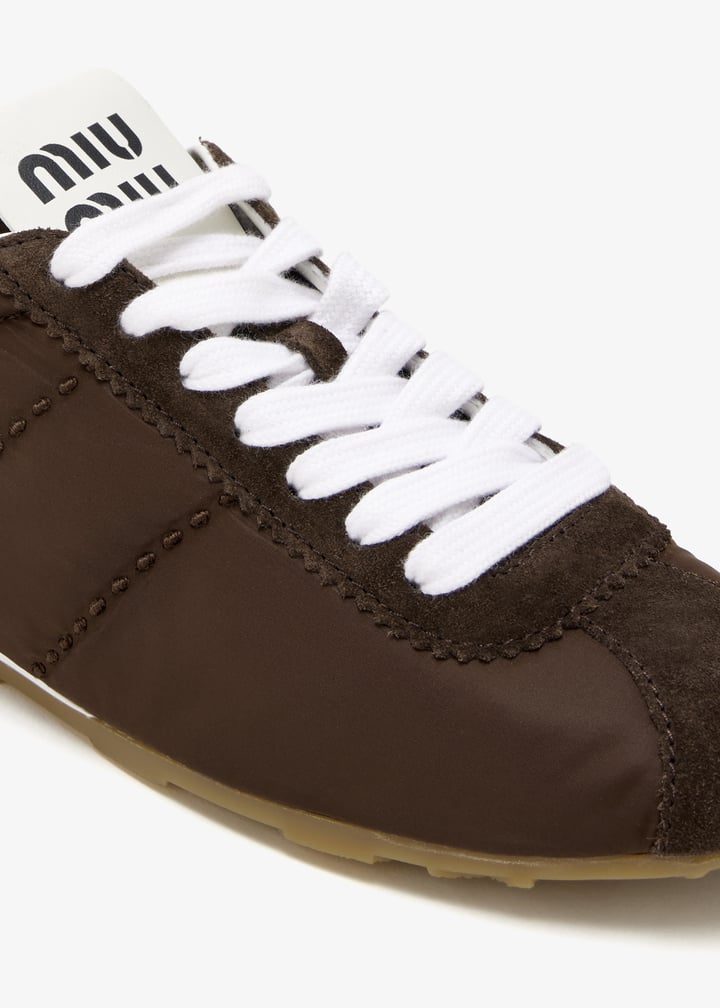 5e114ed005d7cf0038f_5.jpg?ts=20251229102532