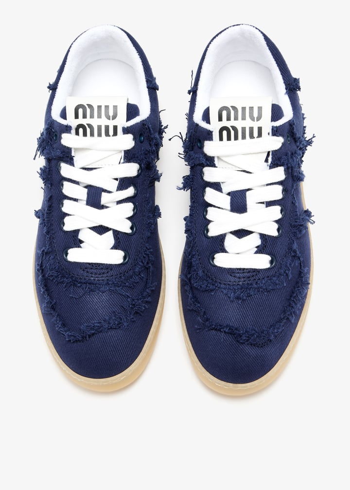 5e325e005cslf0v41f_5.jpg?ts=20241029040019