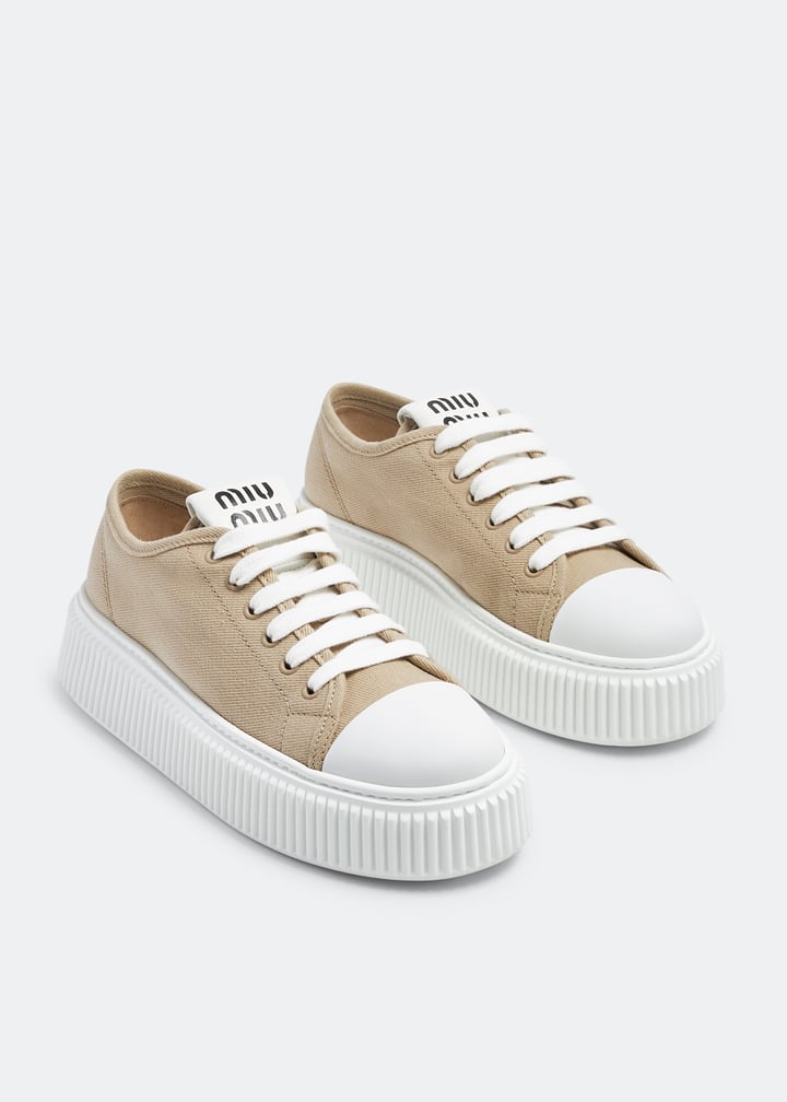MIU MIU | DENIM SNEAKERS WITH LOGO BEIGE スニーカー Miu Miu Denim Sneakers | Neutrals | FARFETCH