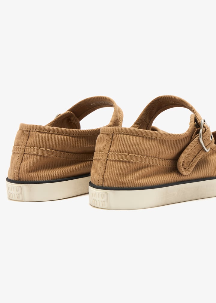 5f369e005f0jrs_5.jpg?ts=20260429050547