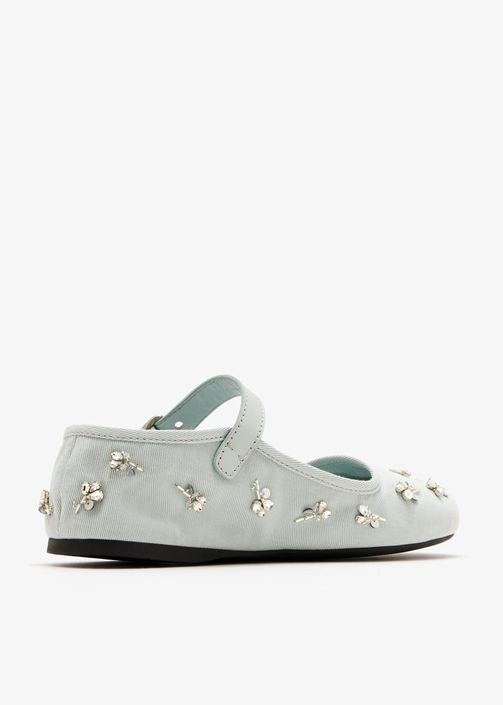 5f617e0053zmuf0035f_6.jpg?ts=20260207021230