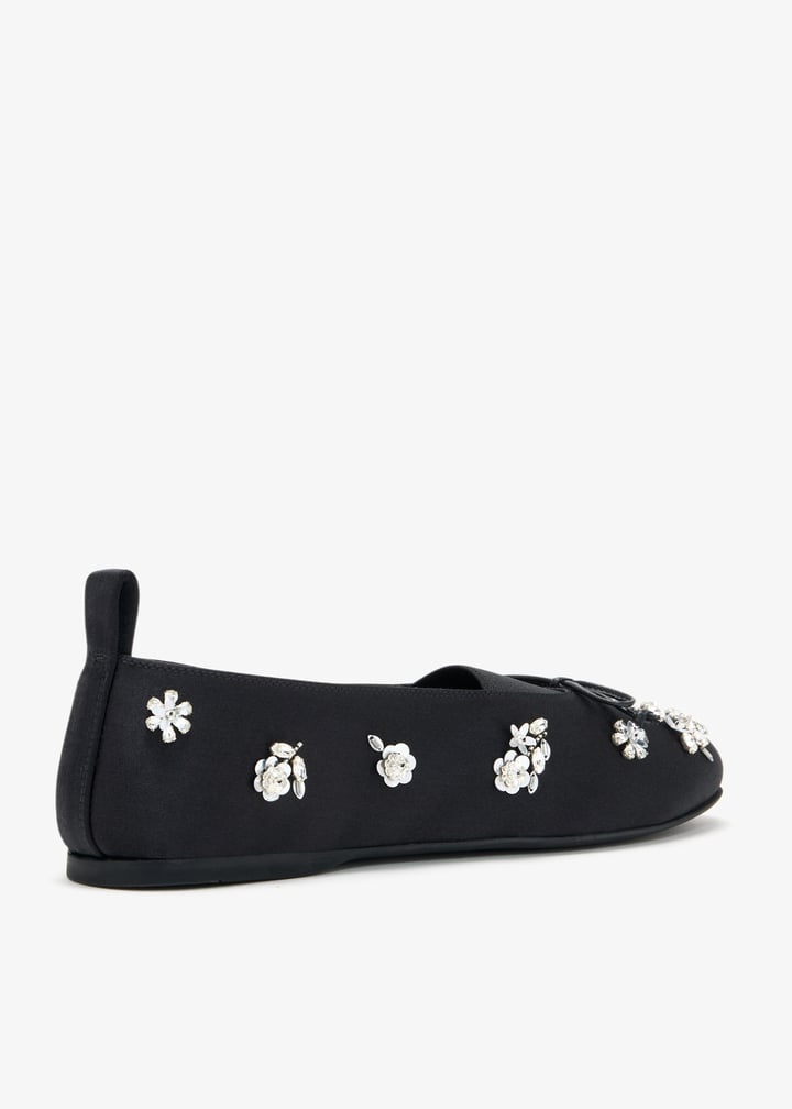 5f626e005lykf0002f_6.jpg?ts=20260401043155