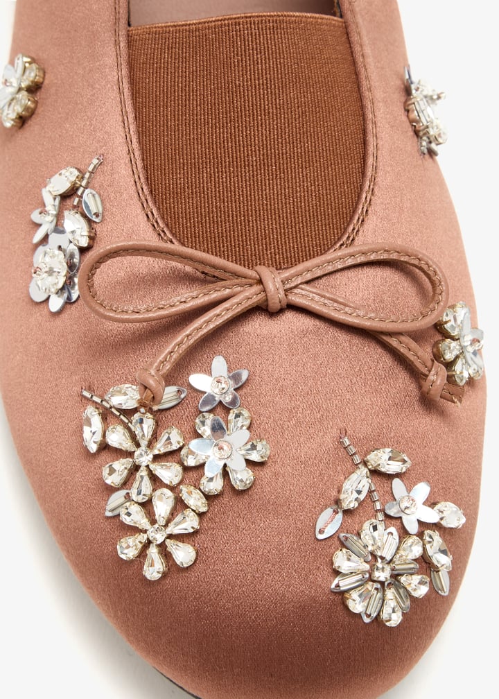 5f626e005lykf0324f_5.jpg?ts=20260421033131