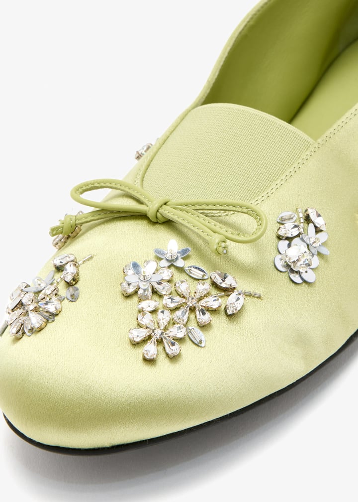 5f626e005lykf0362f_5.jpg?ts=20260401043157