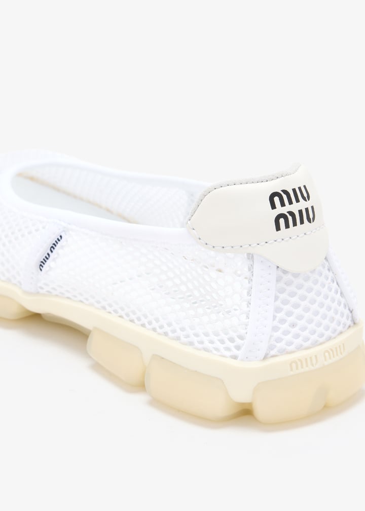 5f646e005cd1f0009f_5.jpg?ts=20260403043032