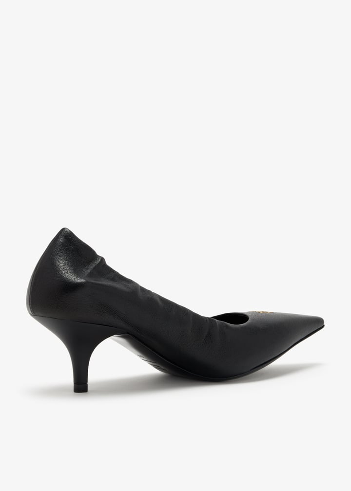 パンプス MIU MIU Black Leather Nappa Leather Pumps Miu Miu Nappa leather pumps for Women - Black in UAE | Level