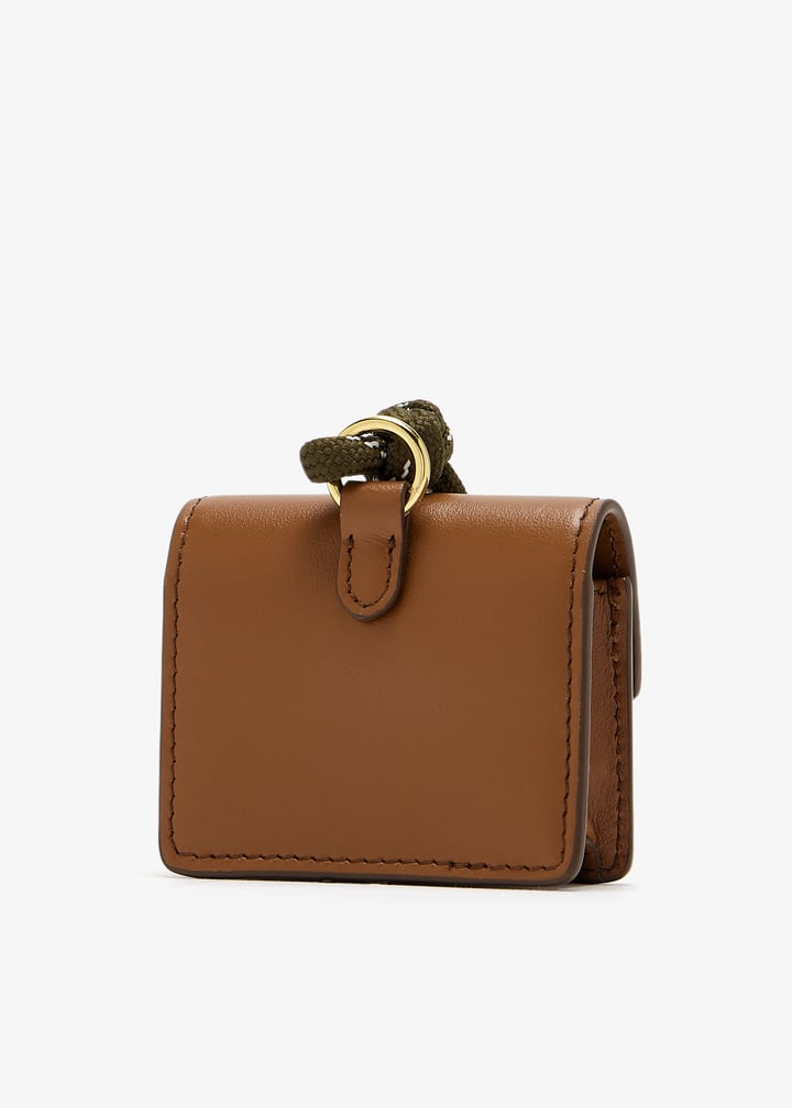 アクセサリーその他 MIU MIU 5TL515_2CRT LEATHER CORD+L TRICK WITH MINI POUCH Miu Miu Leather, cord, and metal trick with mini-pouch
