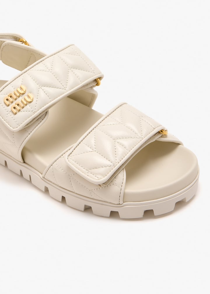 5x135e01088tf0009f_5.jpg?ts=20260309050708