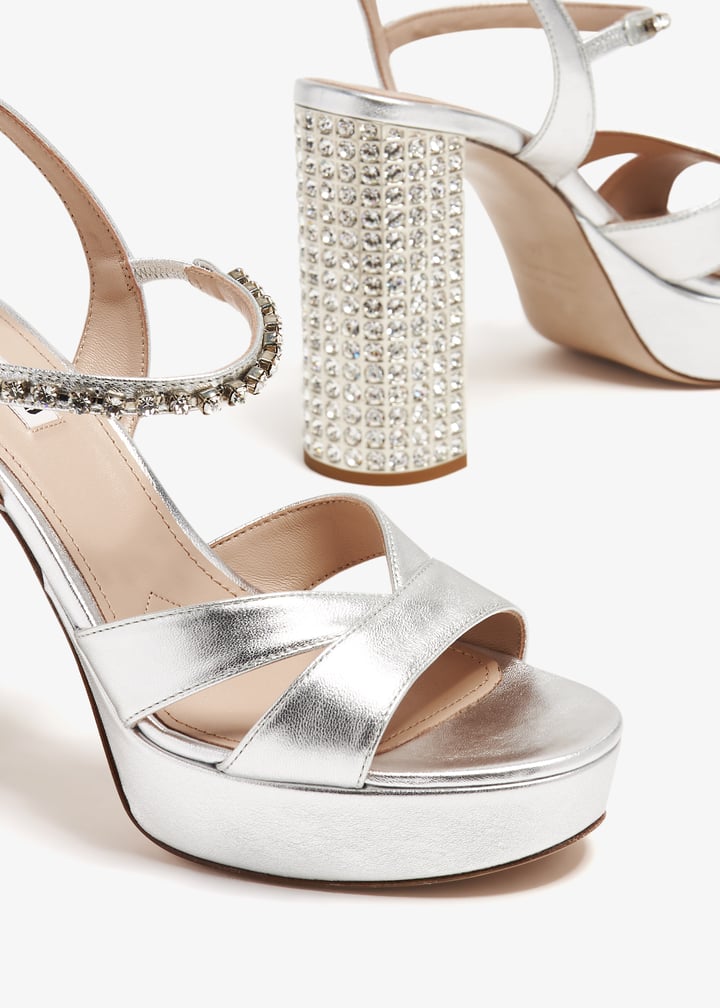 5xp8801103l4uf0118f_3.jpg?ts=20231107033017