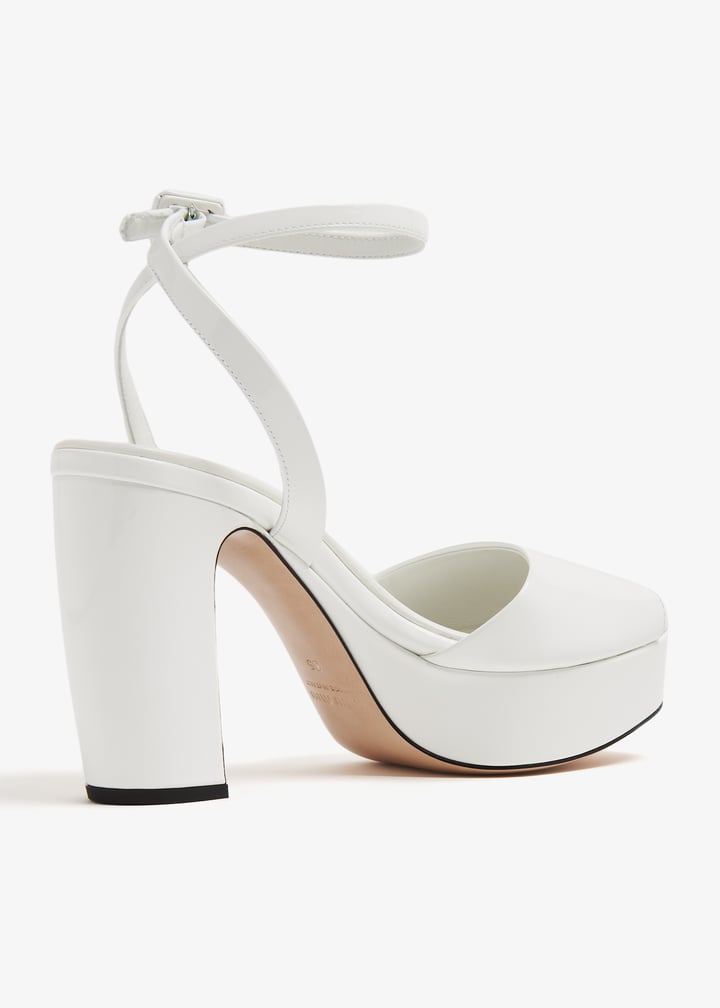 メディア Miu Miu Patent leather platform sandals for Women - White in