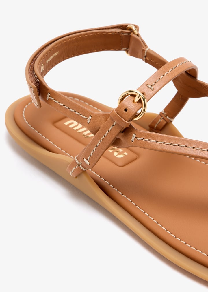 サンダル・ミュール Miu Miu Orange Leather Thong Sandals Miu Miu Braided leather thong sandals for Women - Orange in