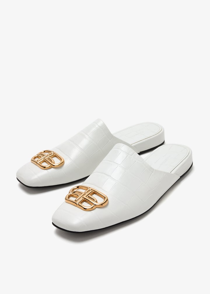 【e0102】北 Balenciaga Cosy BB mules for Women - White in UAE | Level Shoes