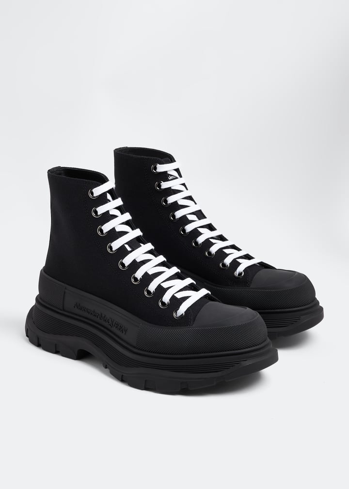 McQueen Tread Slick boots for Men - Black in UAE | Level Shoes
