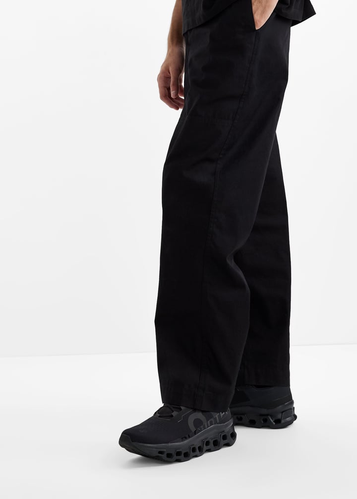 61.99025-allblk_2.jpg?ts=20250311030514