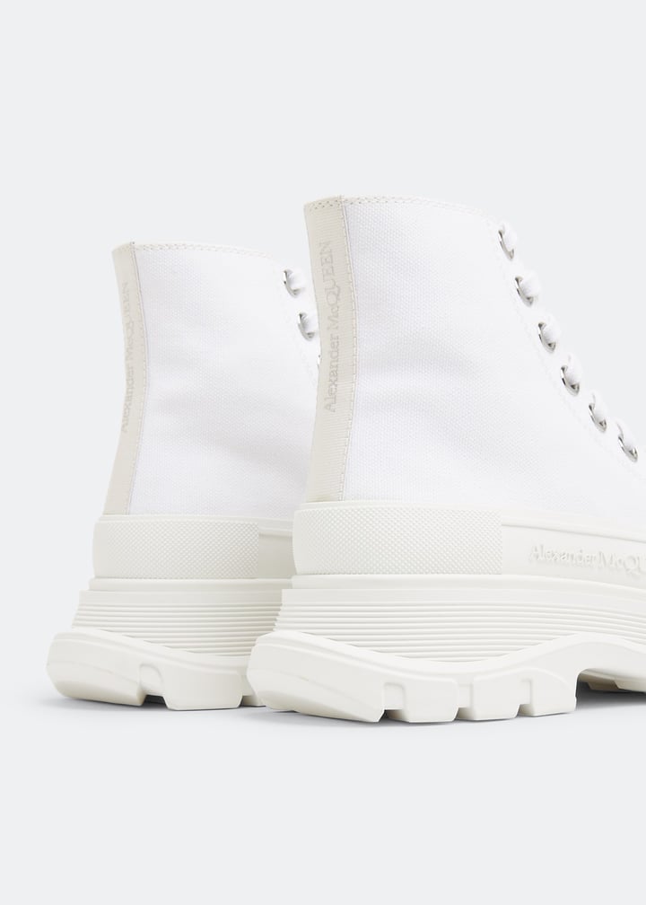 611706w4mv29000_2.jpg?ts=20220511173008