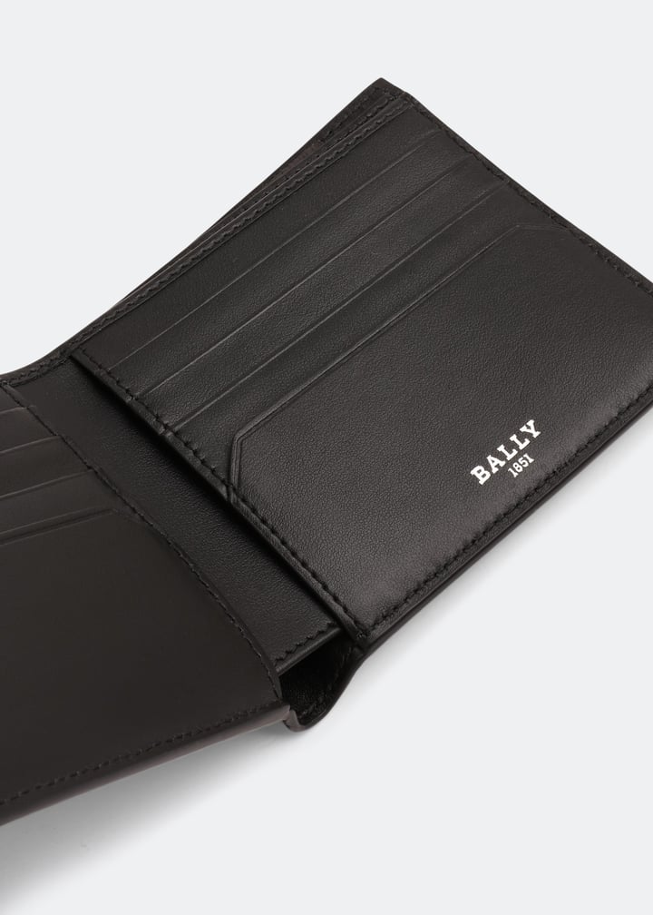 6238938-black_2.jpg?ts=20221011030511