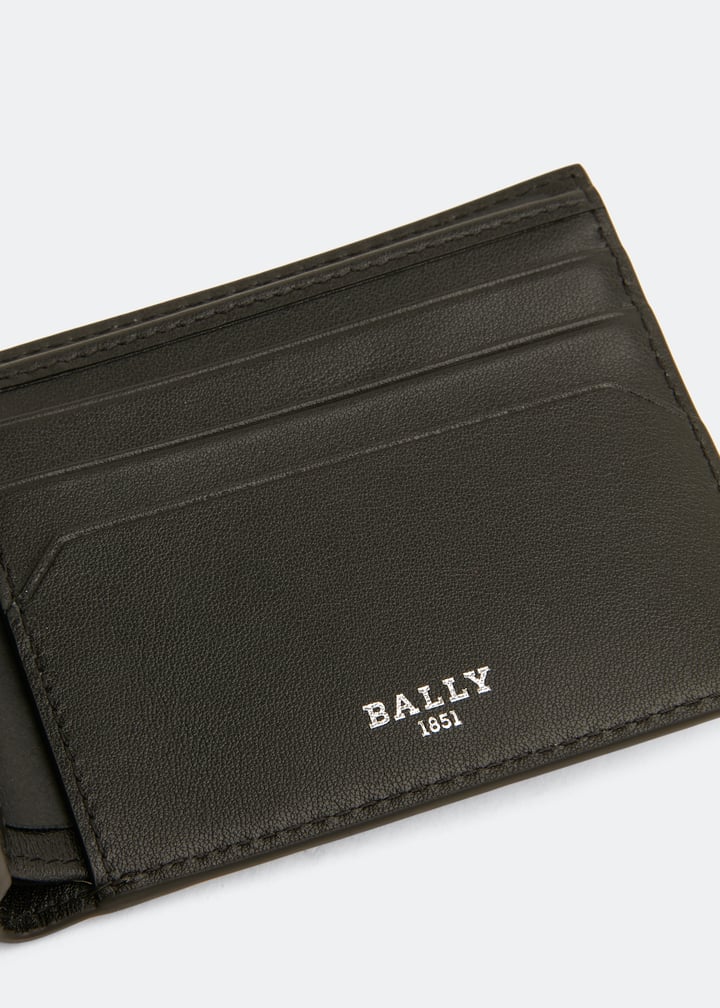 6238965-black_2.jpg?ts=20220509000007