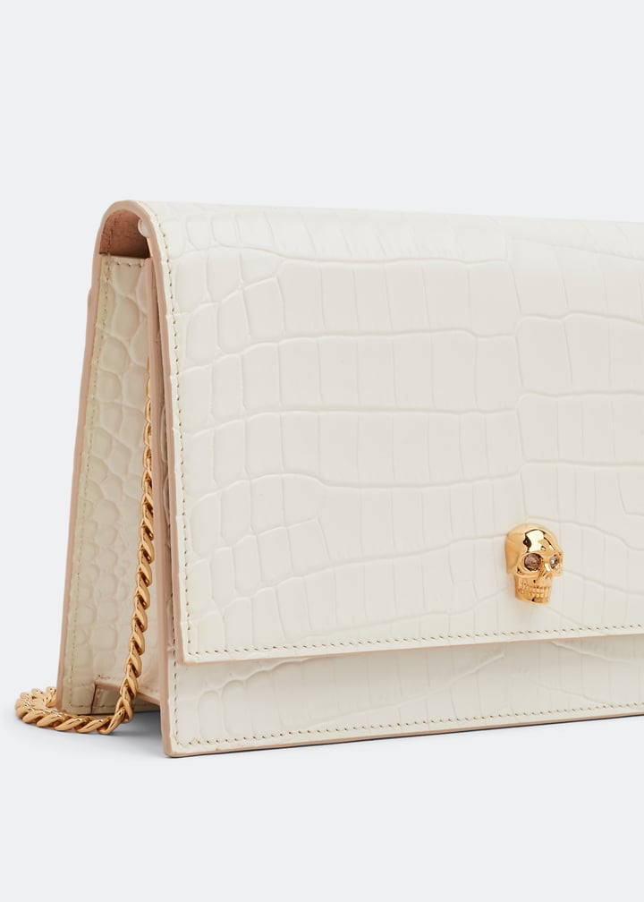 6302661hb0g9006_2.jpg?ts=20220907030510