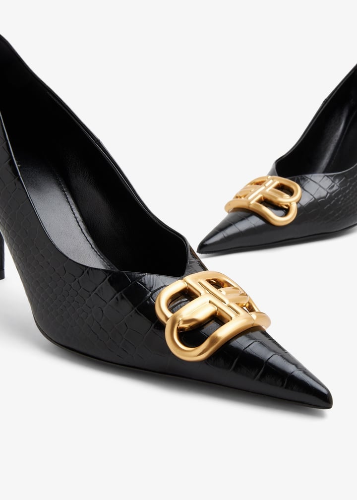 BALENCIAGA*スクエアナイフ BB スリングバックパンプス ブラック Square Knife BB leather pumps in black - Balenciaga | Mytheresa