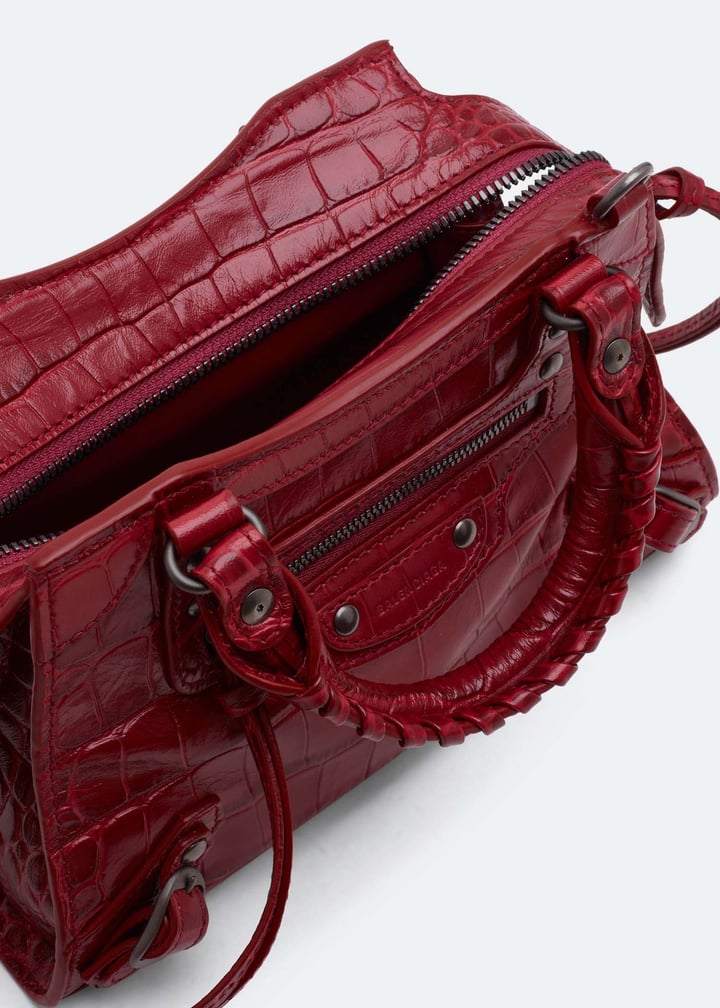 63852423e456419_4.jpg?ts=20220505183139