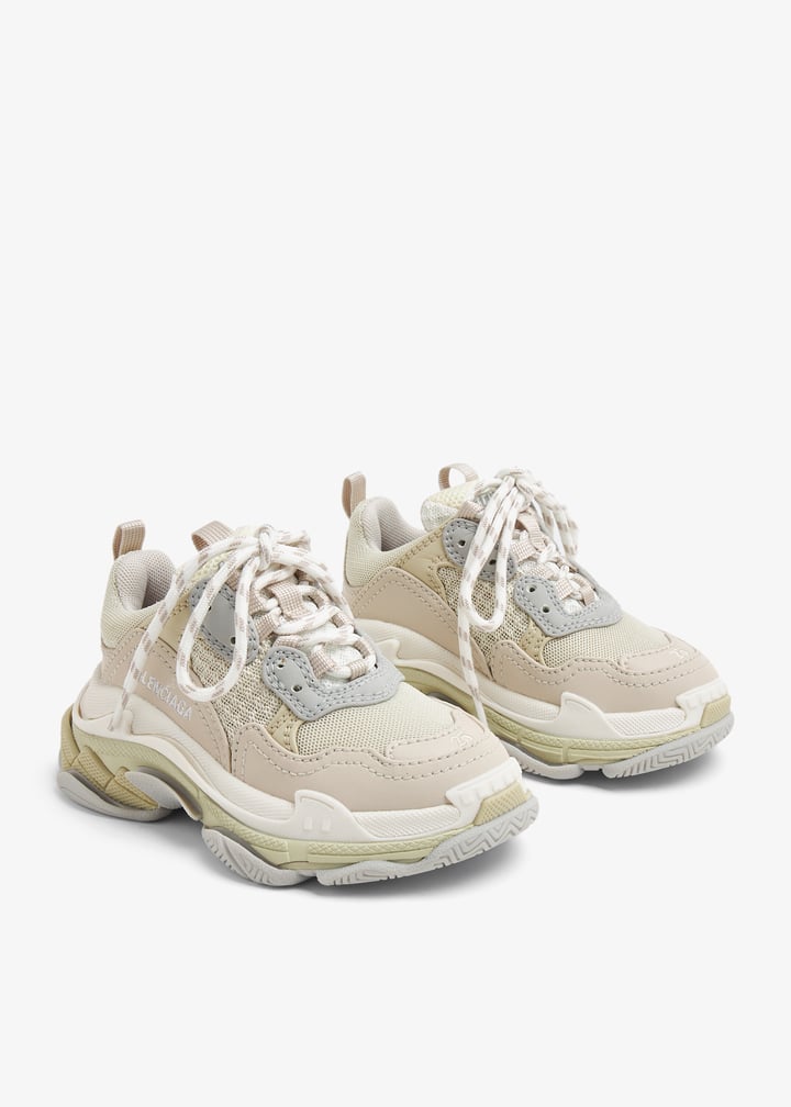 BALENCIAGA Triple S スニーカー 37 ベージュ 替え紐付き Balenciaga Triple S Beige Sneakers, 37 - BOPF | Business of