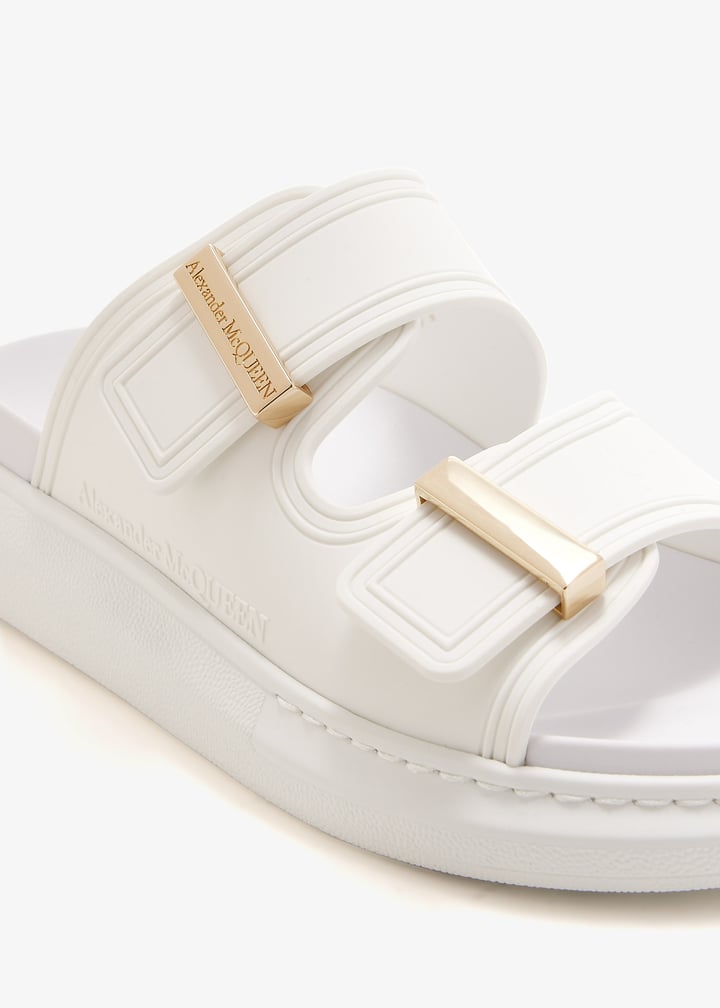 658063w4z529339_3.jpg?ts=20250317021015