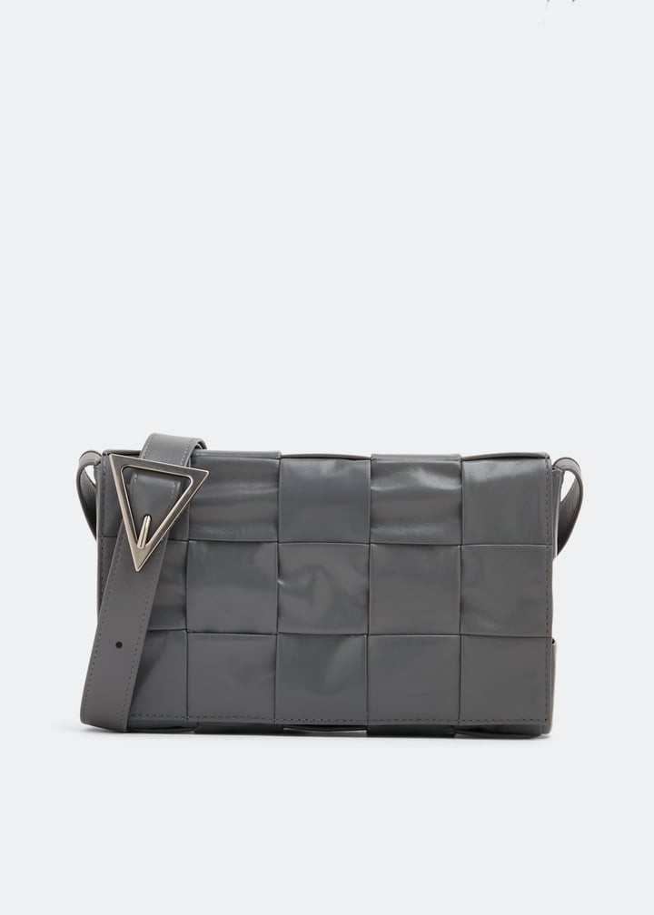 Bottega Veneta Men Gray Cassette #265652B10B Bottega Veneta Cassette bag for Men - Grey in USA | Level Shoes main image 4