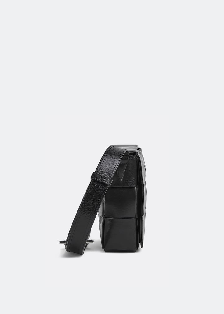 Bottega Veneta Cassette bag for Men - Black in UAE | Level Shoes