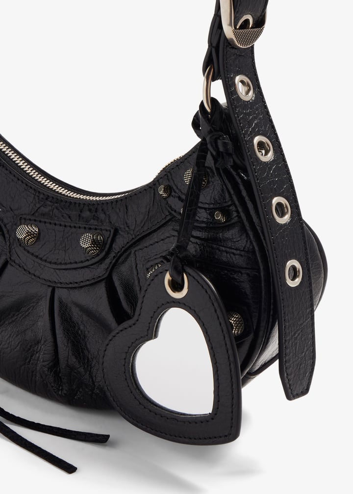 6713091vg9y1000_4.jpg?ts=20241114035117