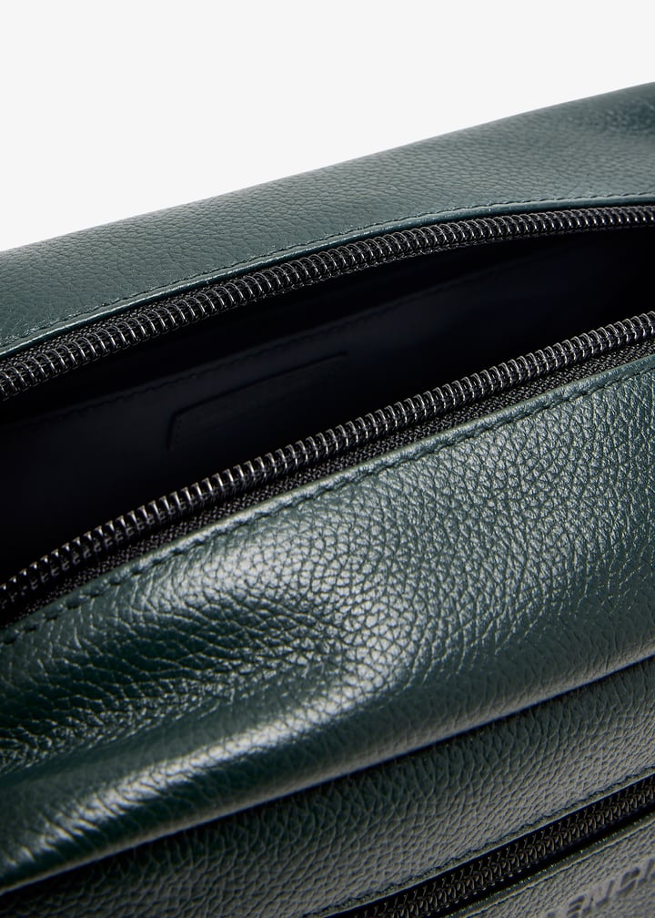 6731762uqxx3661_6.jpg?ts=20250122034519