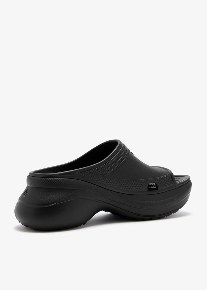 677389w1s8e1000_6.jpg?ts=20251112120703