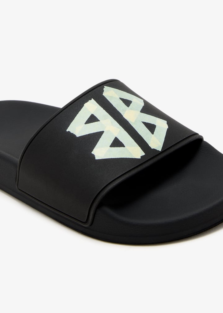 689030w1sa21090_3.jpg?ts=20241213042519