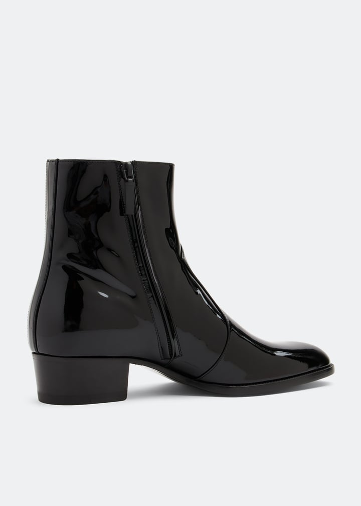 Saint Laurent Wyatt boots for Men Black in UAE Level Shoes