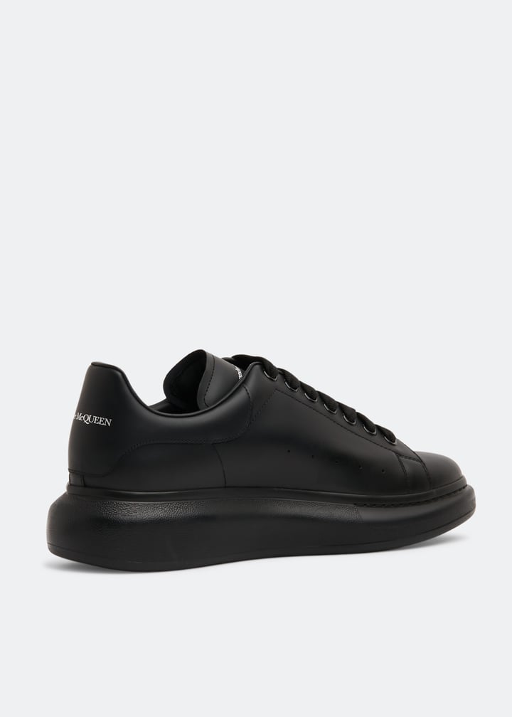 McQueen Oversized sneakers for Men - Black in UAE | Level Shoes