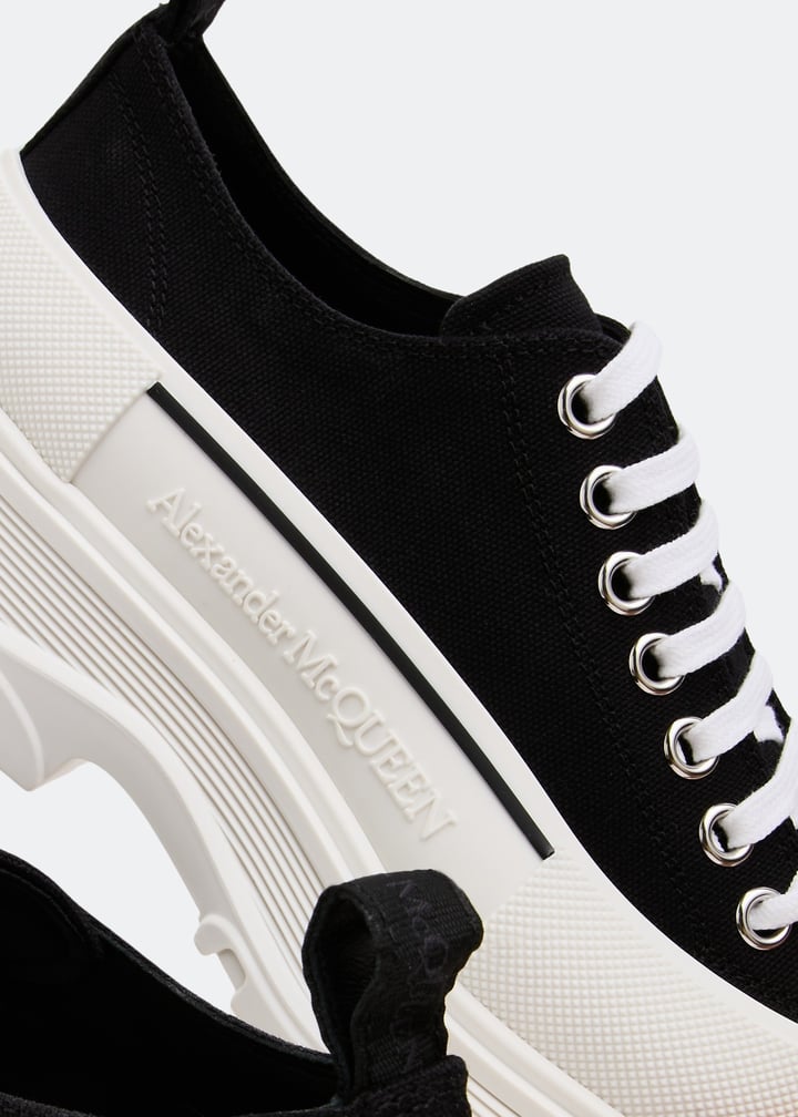 705660w4mv21070_2.jpg?ts=20220822220008