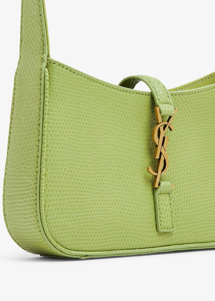 【送料&関税込】Saint Laurent Sage Green Leather CarrA£AC Sh Saint Laurent Le 5 À 7 mini hobo bag for Women - Green in