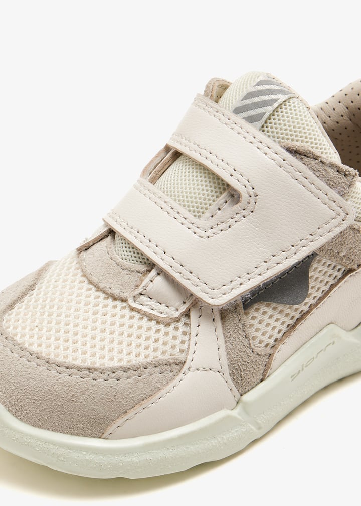 71075157019_5.jpg?ts=20250806105655