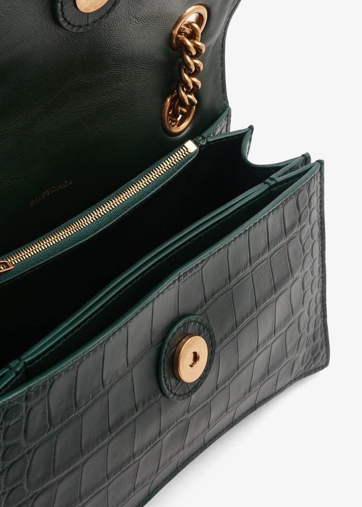 716351210ix3017_4.jpg?ts=20241114035149