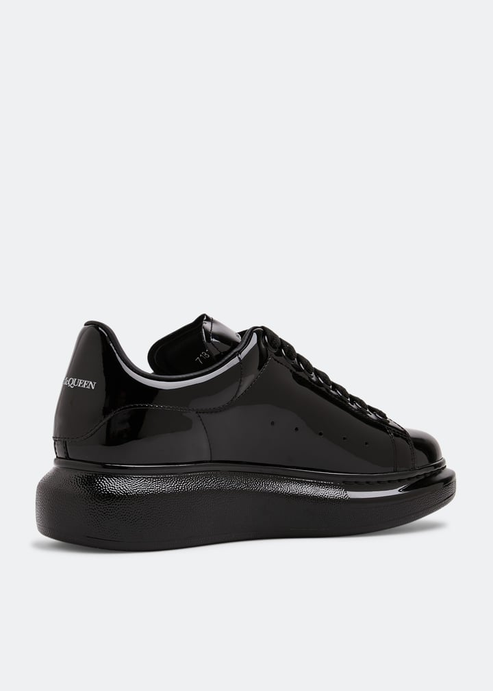 関税送料無料【alexander mcqueen】Oversize sneakers Alexander McQueen Oversized Sneakers | White | FARFETCH