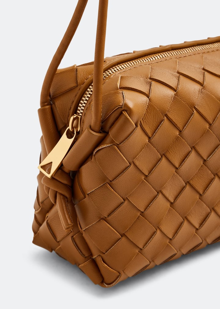 25SS new/BOTTEGA VENETA ループミニカメラバッグ Bag Brown Loop Mini leather camera bag in brown - Bottega Veneta